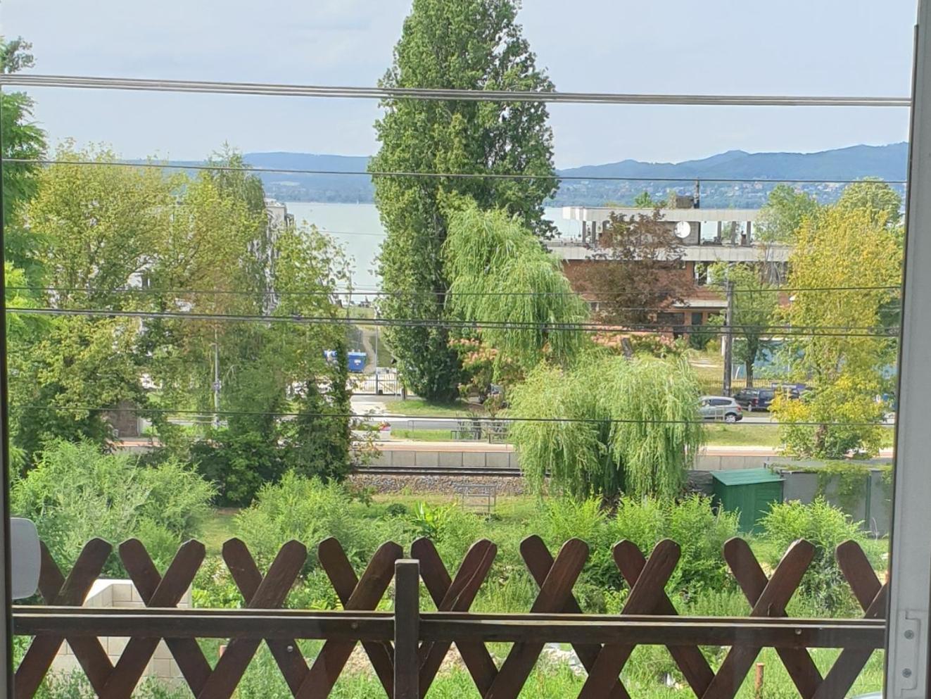 Sophie Apartment With Balcony Balatonberény Exterior foto